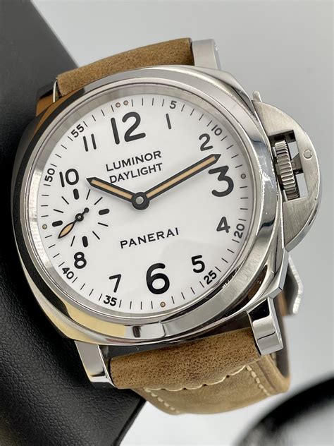 panerai 8 days white dial|luminor panerai gmt 8 days.